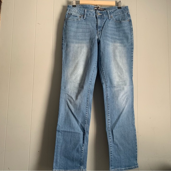 Levi’s Bold Curve Classic Rise Straight Jeans 12x31 - Picture 2 of 7